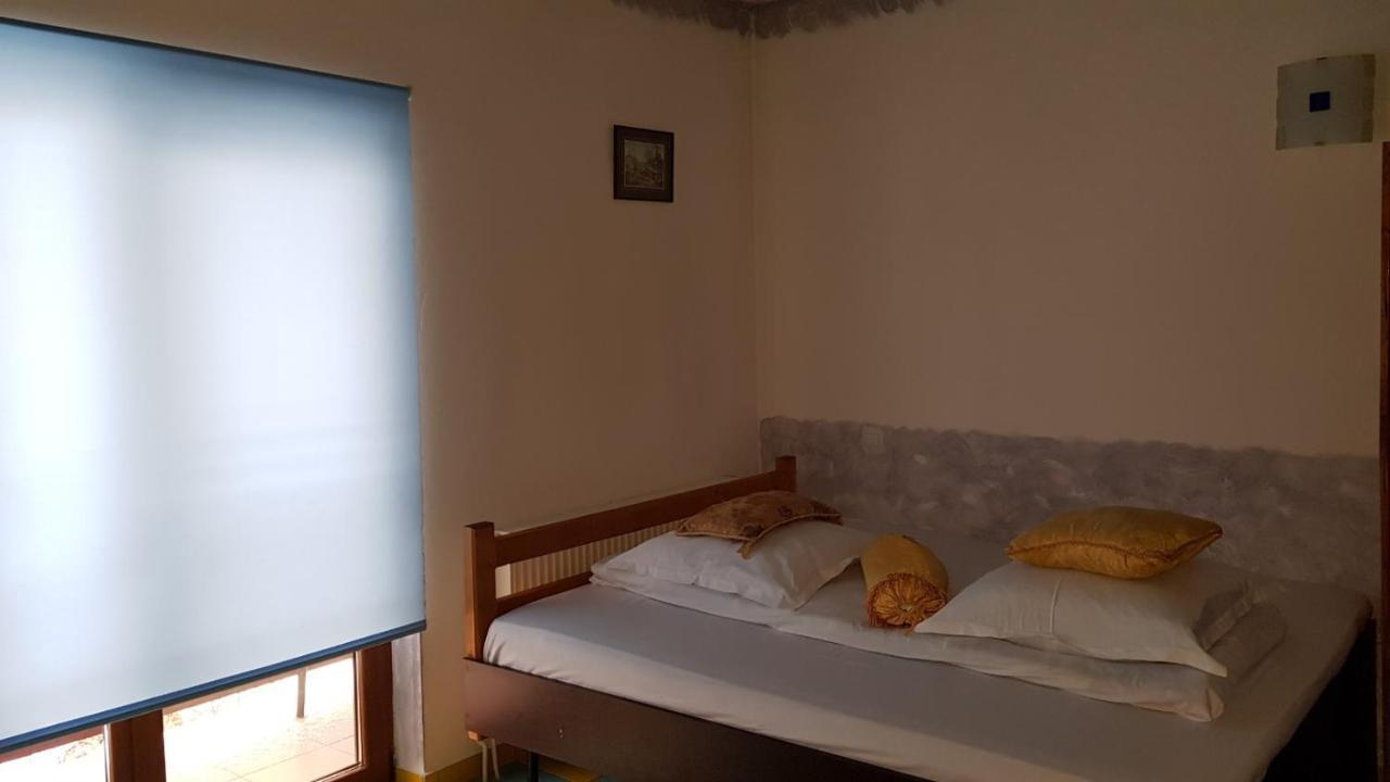 Pensiunea Mallorca Vişeu de Sus Exterior foto