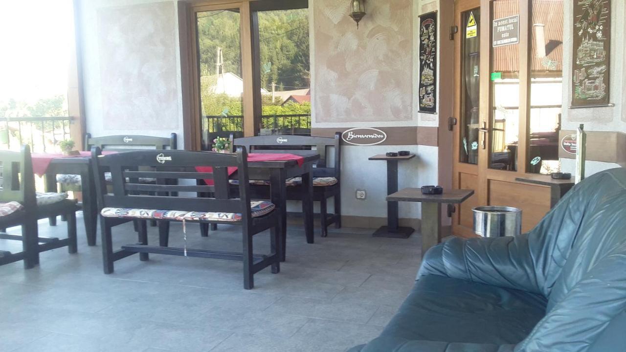 Pensiunea Mallorca Vişeu de Sus Exterior foto